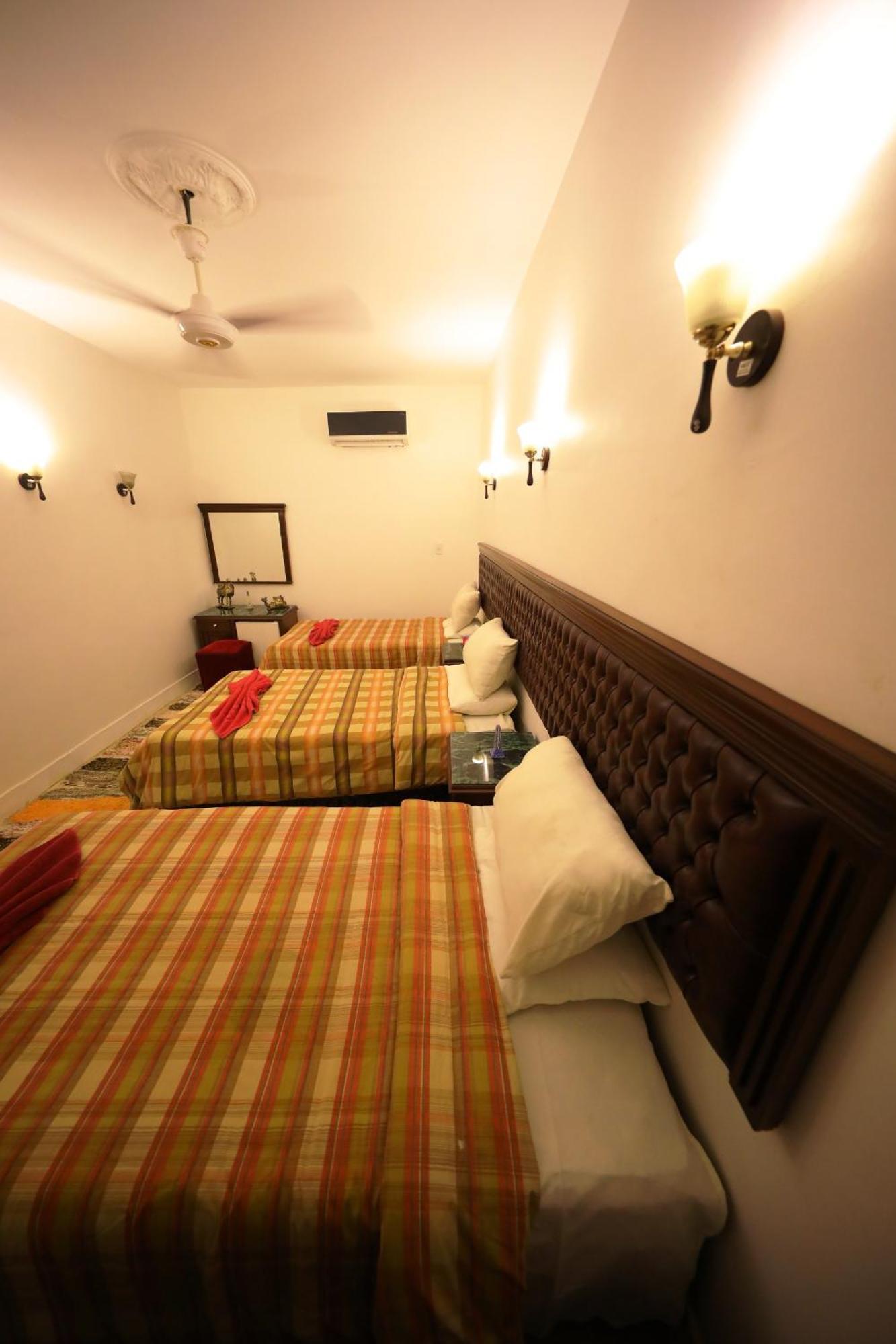 Pyramids Loft Guesthouse Kairo Rum bild