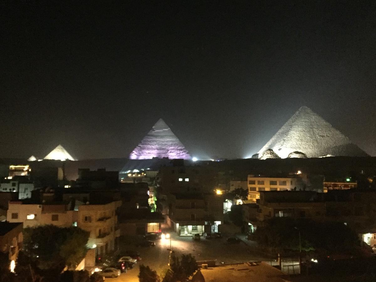 Pyramids Loft Guesthouse Kairo Exteriör bild