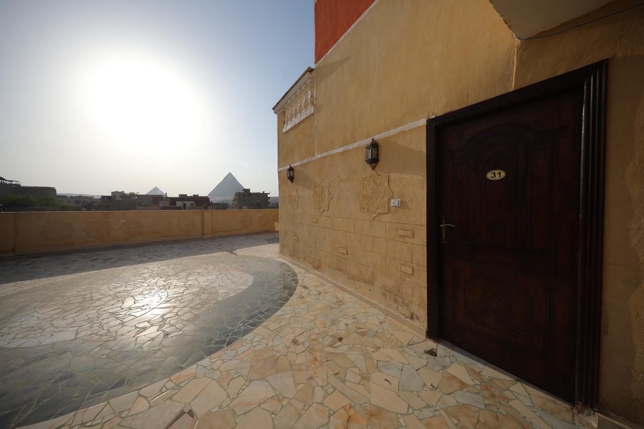 Pyramids Loft Guesthouse Kairo Exteriör bild