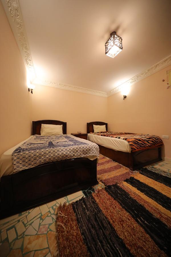 Pyramids Loft Guesthouse Kairo Rum bild